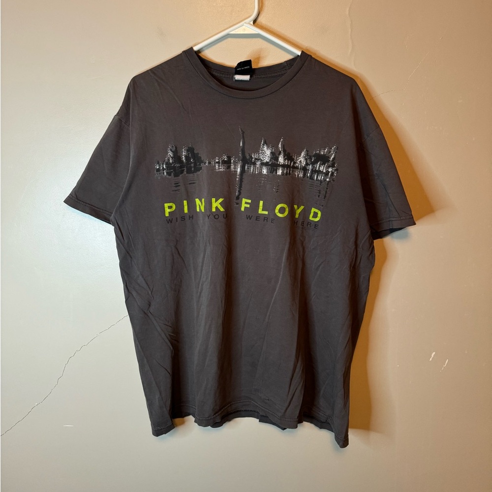 Vintage 2007 Pink Floyd Y2K Rockware Wish You Were Here Anthill Graphic T-shirt